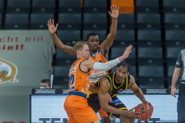 在于它让球 在于它让球